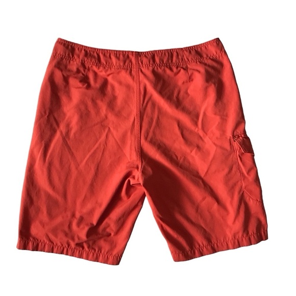 Tommy Bahama board shorts size 36 front pockets and 1 side Velcro pocket - Picture 2 of 9